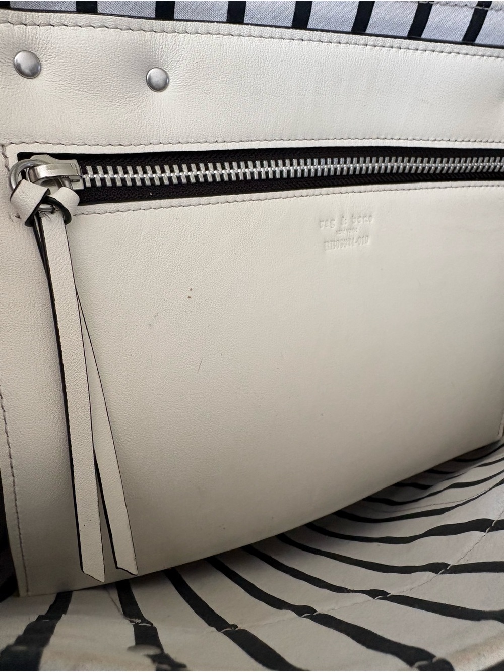 RAG & BONE➕Field Leather Tote - Picture 7 of 10